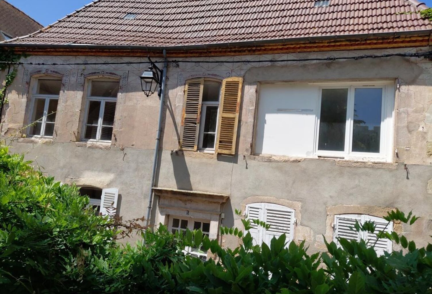 immeuble à vendre LAPALISSE (03) — photo 1