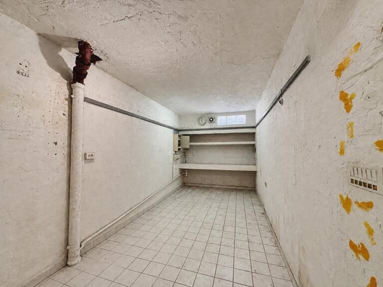 Garage 15 m² à vendre. CANNES, croix des gardes (06). 35 000 € — photo 1