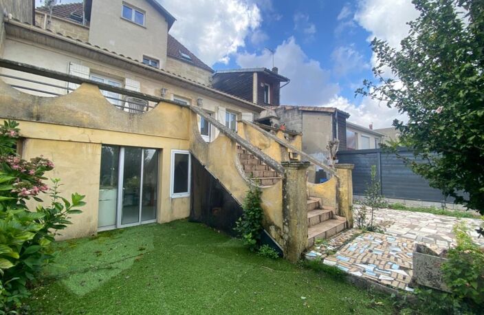 Bordeaux – Appartement de 90 m², 2 chambres, jardin privatif et sous-sol — photo 3