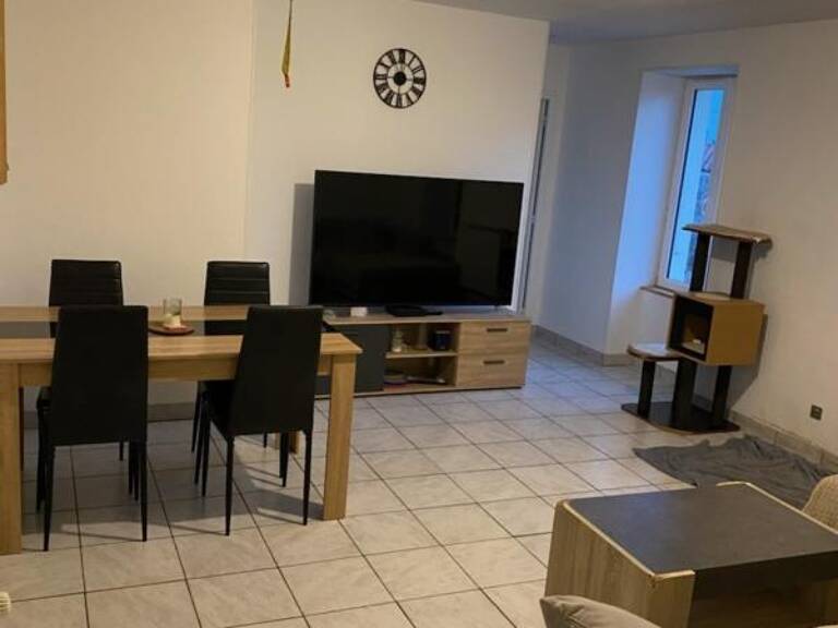 LUCON QUARTIER HYPER U ADORABLE MAISON DE PLAIN PIED 80M² RENOVEE AVEC 2 CHAMBRES ET JARDIN CLOS — photo 1