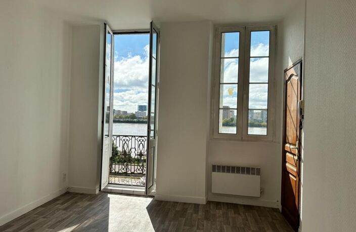 Bordeaux – T2 bis avec vue Garonne, à deux pas du futur parc Eiffel — photo 2