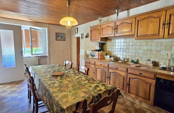 Maison de village en Pierre 5p + Grange + Garage + Jardin - Proche Saint-Junien — photo 2