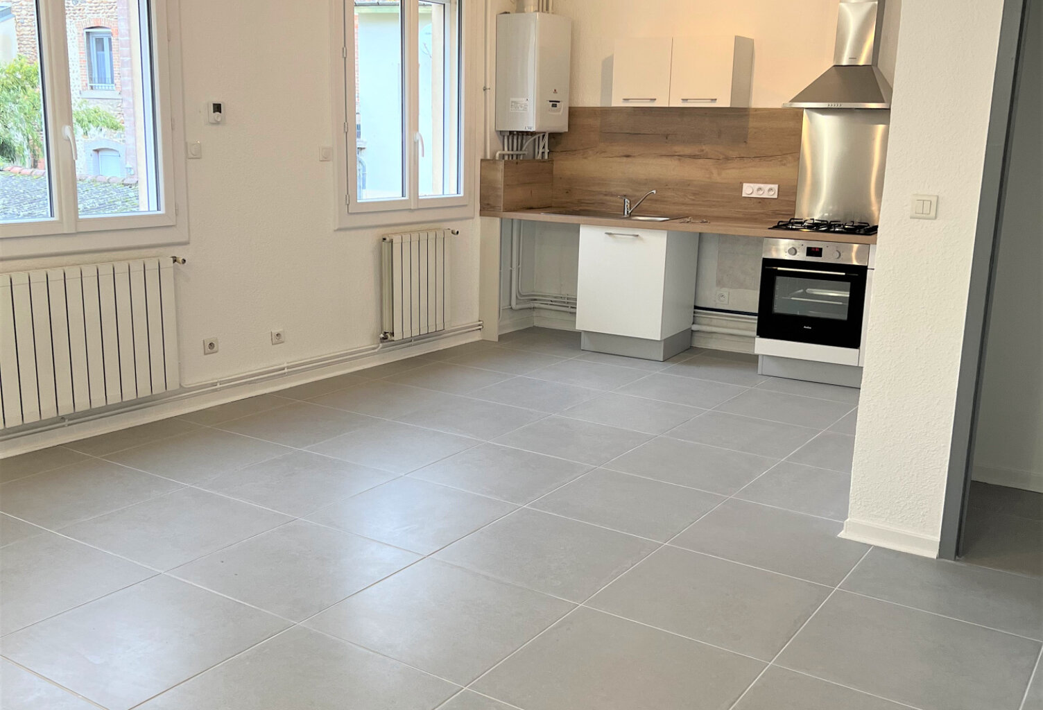 Bel Appartement T3 à Saint-Uze — photo 1