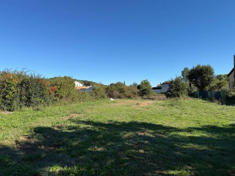 Terrain À Vendre — photo 1