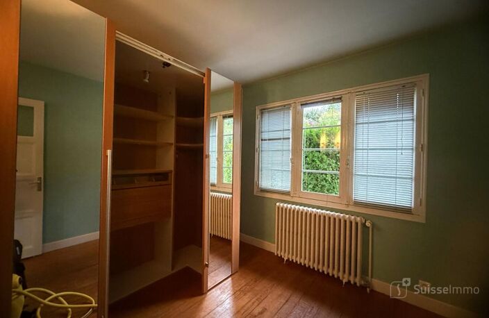 Maison Oyonnax 6 pièce(s) 158 m2 — photo 5