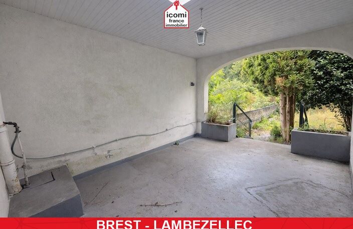 FINISTERE - Brest (29200) - A VENDRE - MAISON DE 129 M² - T6 - 4 CHAMBRES - DPE E - BEAU POTENTIEL - GARAGE - IDEALEMENT SITUEE — photo 5