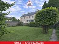 FINISTERE - Brest (29200) - A VENDRE - MAISON DE 129 M² - T6 - 4 CHAMBRES - DPE E - BEAU POTENTIEL - GARAGE - IDEALEMENT SITUEE — photo 2