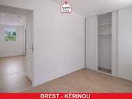 FINISTERE - Brest (29200) - A VENDRE - APPARTEMENT T2 - 1 CHAMBRE - DERNIER ETAGE - DPE D - SYNDIC BENEVOLE - CAVE - PROCHE COMMERCES — photo 3
