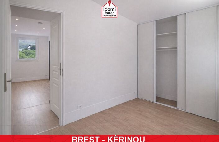 FINISTERE - Brest (29200) - A VENDRE - APPARTEMENT T2 - 1 CHAMBRE - DERNIER ETAGE - DPE D - SYNDIC BENEVOLE - CAVE - PROCHE COMMERCES — photo 3