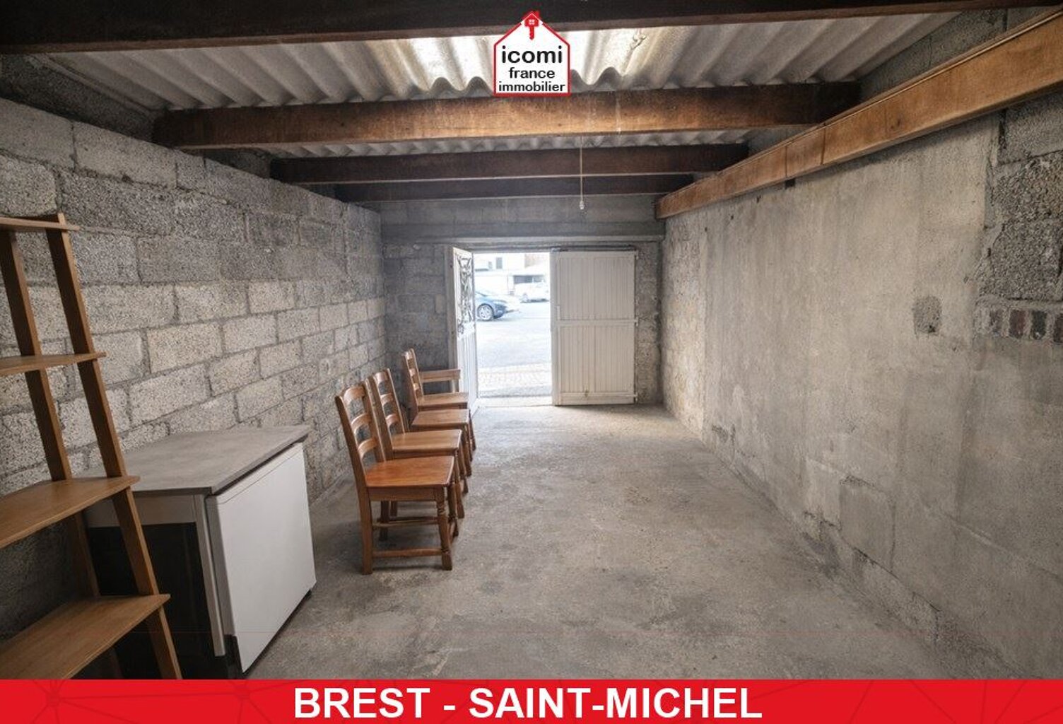 FINISTERE - Brest (29200) - A VENDRE - GARAGE - 7 RUE JULES GUESDE - IDEALEMENT SITUEE - SYNDIC BENEVOL - RARE SUR LE MARCHE — photo 1