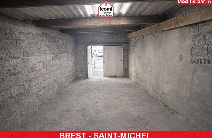 FINISTERE - Brest (29200) - A VENDRE - GARAGE - 7 RUE JULES GUESDE - IDEALEMENT SITUEE - SYNDIC BENEVOL - RARE SUR LE MARCHE — photo 3