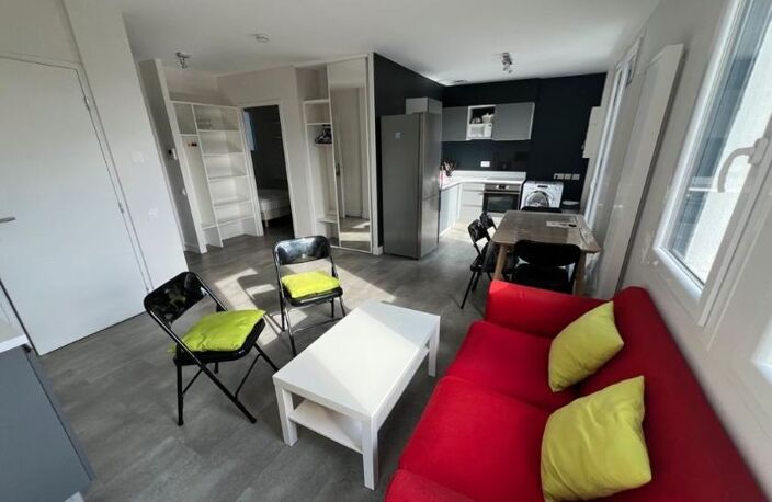 T3 — photo 3