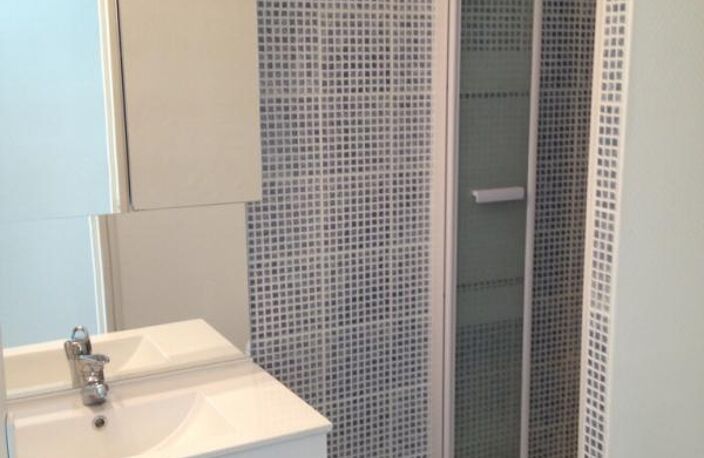Studio — photo 2