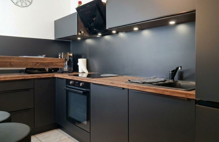 Vente maison à Marseillan avec jardinet, garage et parking en résidence sécurisée — photo 5