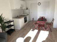 LOCATION MEUBLEE - APPARTEMENT - EOURES - MARSEILLE 13011 - TYPE — photo 2