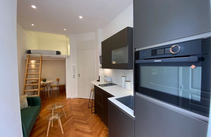 NICE-MUSICIENS, Studio meuble avec jardin/terrasse — photo 3