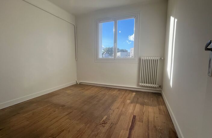 Château Renault - Appartement T4 — photo 5