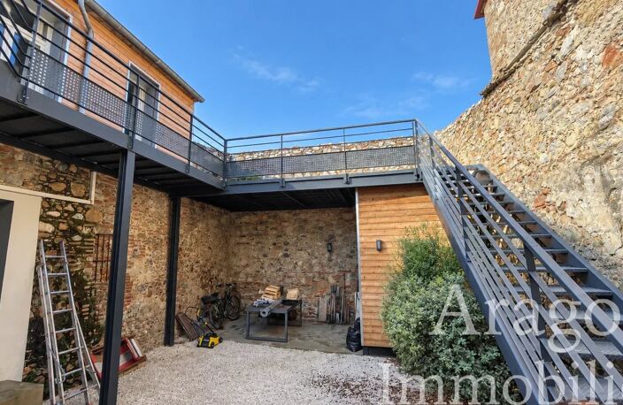 Maison de charme à vendre à Claira — photo 4
