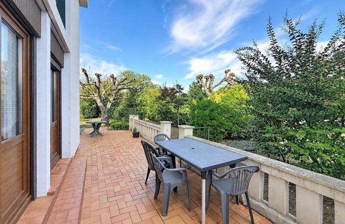 MAISON 3 CHAMBRES GARAGE JARDIN — photo 3