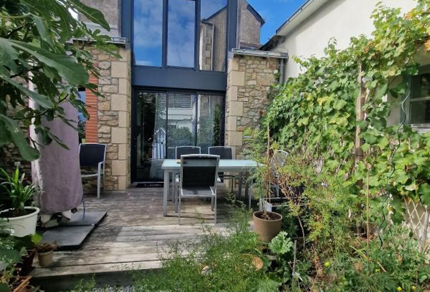 ⚓️ Coup de cœur atypique : Propriété de caractère de 125 M² en plein cœur du bourg de Batz-sur-Mer avec une gesthouse de 30 m² — photo 1
