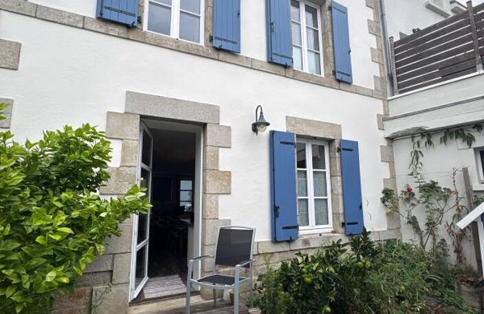 ⚓️ Coup de cœur atypique : Propriété de caractère de 125 M² en plein cœur du bourg de Batz-sur-Mer avec une gesthouse de 30 m² — photo 2