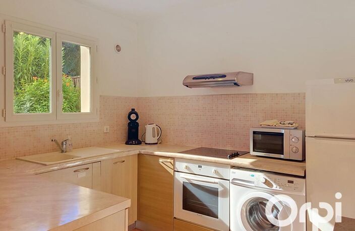 Location annuelle - Appartement T2 - Porto-Vecchio — photo 5