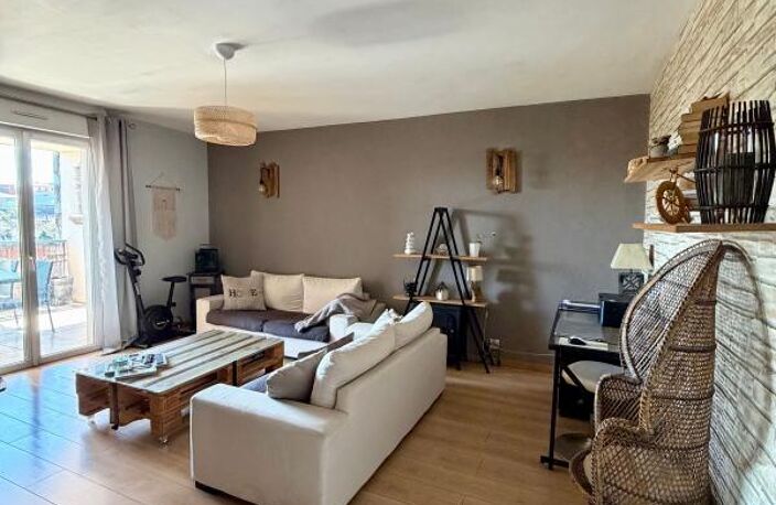 Appartement À Vendre — photo 2