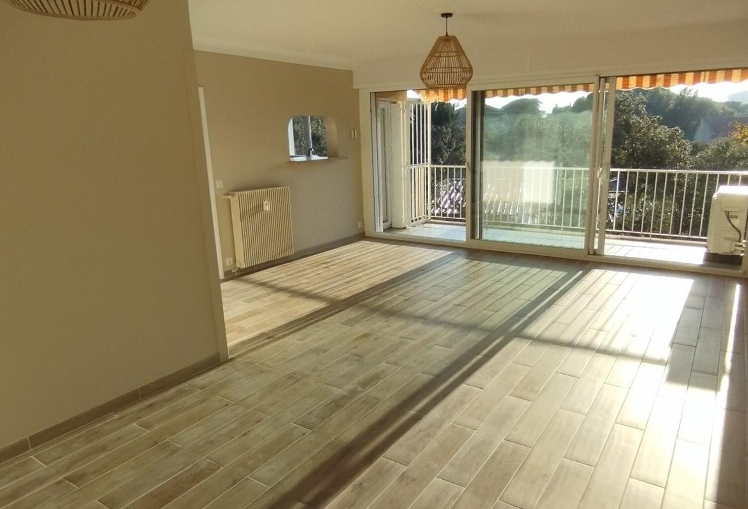 Appartement À Louer de type 3 — photo 1