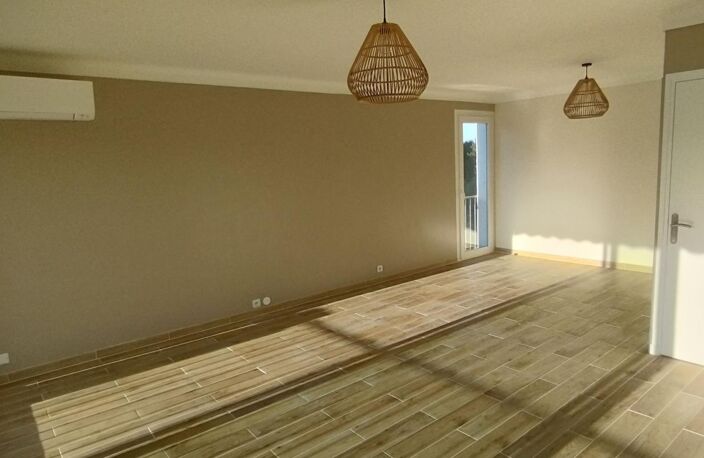 Appartement À Louer de type 3 — photo 3