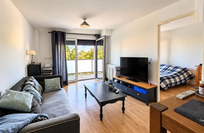 LA ROCHELLE – Appartement T2 avec grand balcon, parking sécurisé et cellier — photo 4