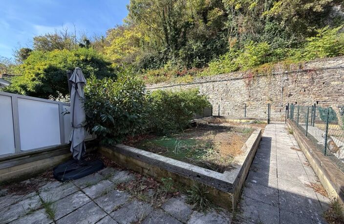 Appartement à Vienne en duplex avec extérieur et garage — photo 2