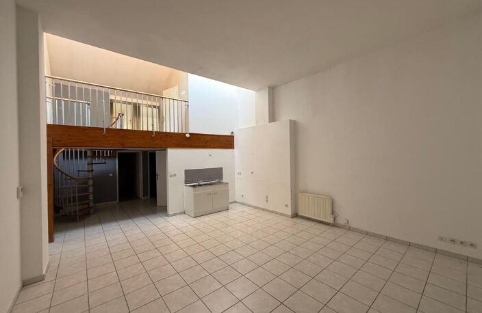 Appartement à Vienne en duplex avec extérieur et garage — photo 3