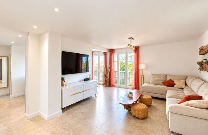 Appartement À Vendre - Superbe T5 avec balcon - Parfait état — photo 4