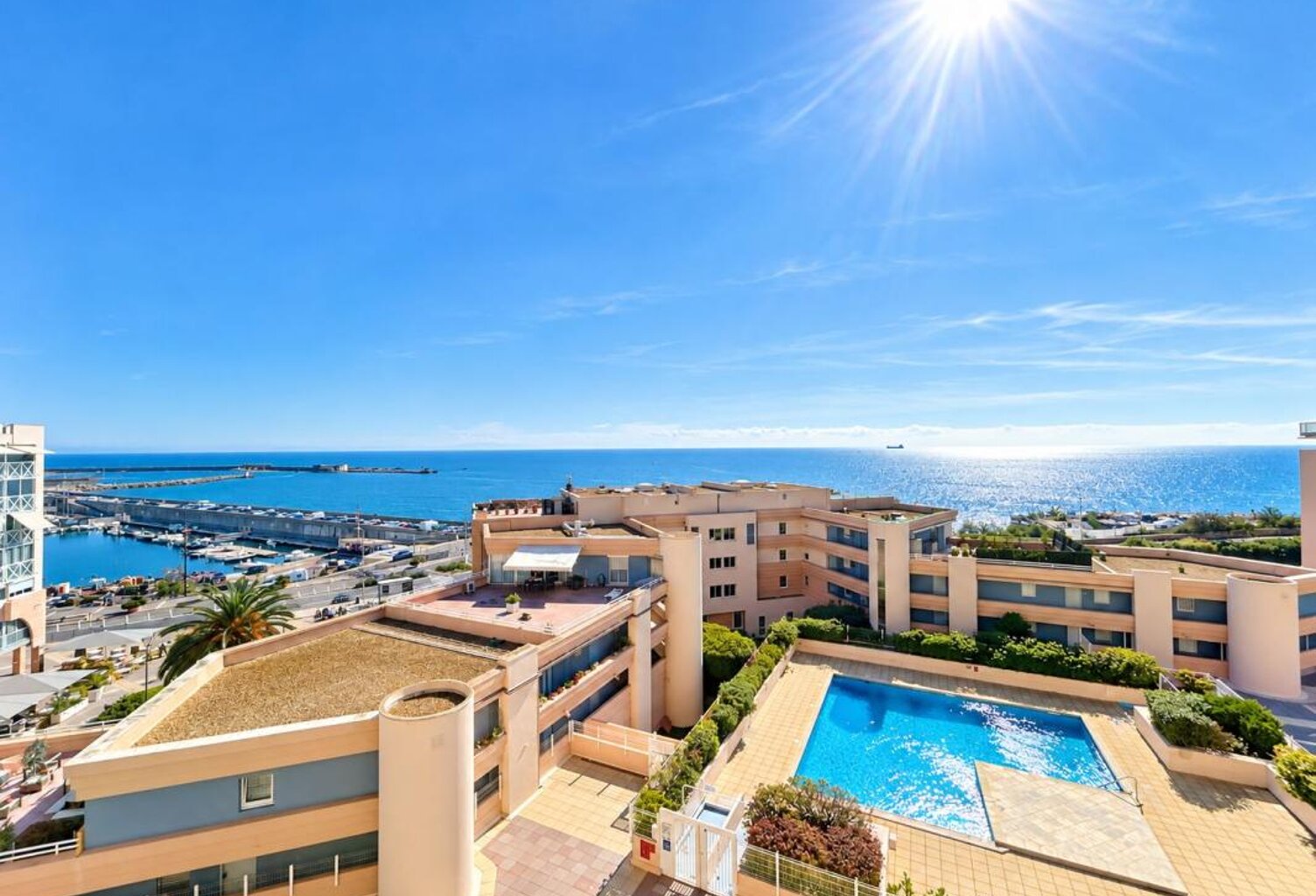 Appartement d'exception face à la mer — photo 1