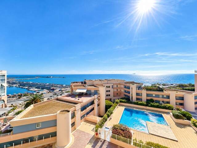 Appartement d'exception face à la mer — photo du bien