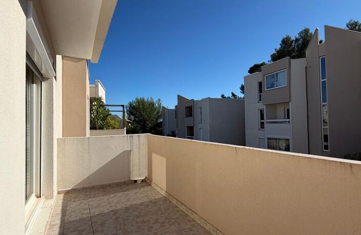 Appartement À Louer — photo 2