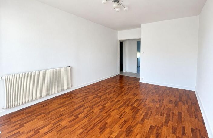 EXCLUSIVITÉ  Appartement T3 de 72 m² avec terrasse à Dax — photo 2