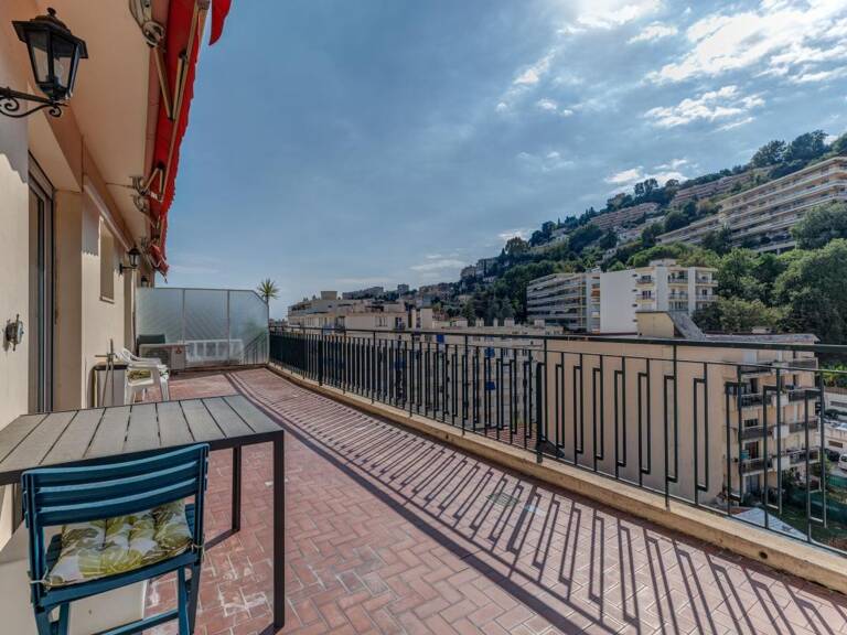 Appartement À Vendre — photo 1