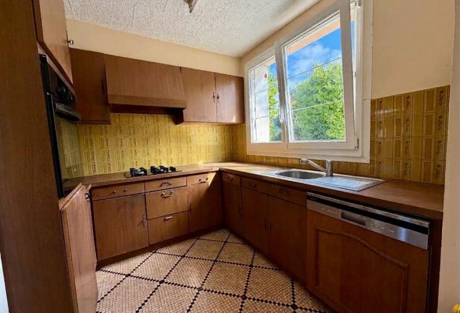 Plougastel-Daoulas, proche Keraliou maison T9 avec dépendance — photo 1