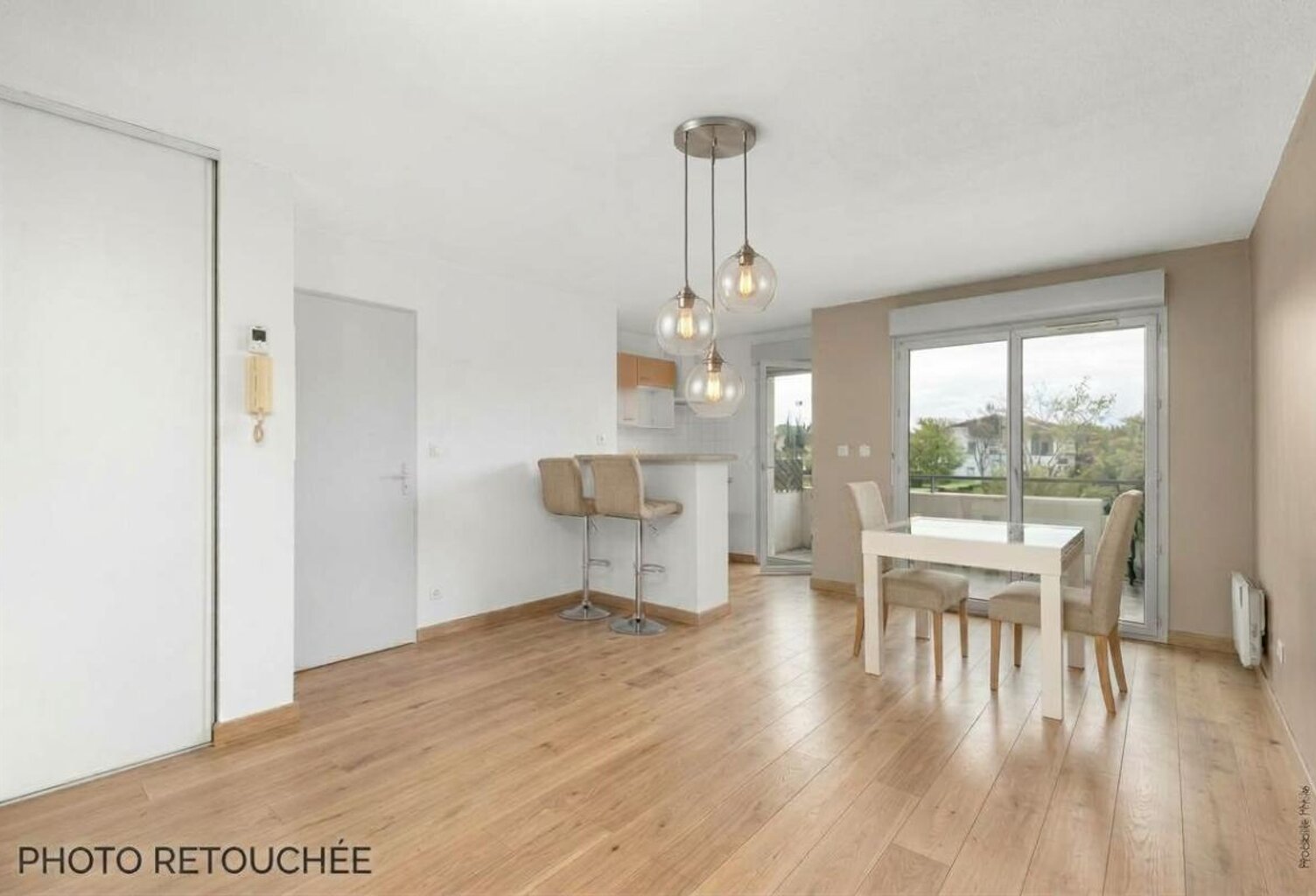 T2 baigné de lumière au calme avec terrasse Sud-Ouest — photo 1