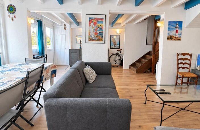 A saisir ! Quartier Pontaillac, maison de ville à 50m  de la plage ! — photo 3