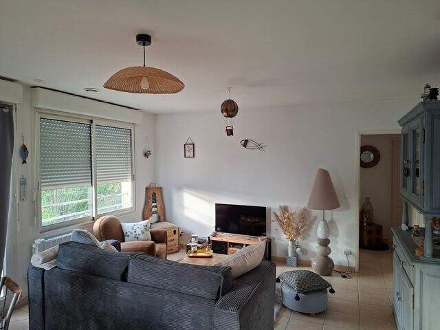 Appartement À Vendre — photo du bien