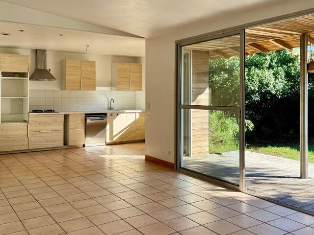 Maison de 98m2 à louer sur Gujan-Mestras — photo du bien