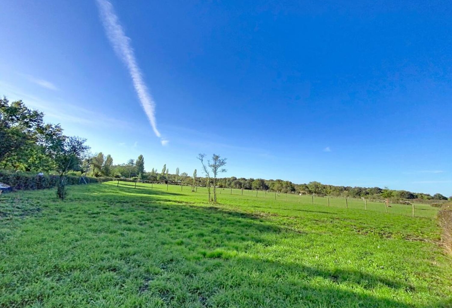 Terrain À Vendre avec permis de construire accepté — photo 1