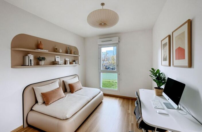 APPARTEMENT 3 PIECES EN REZ DE CHAUSSEE AVEC TERRASSE ET PARKING — photo 3