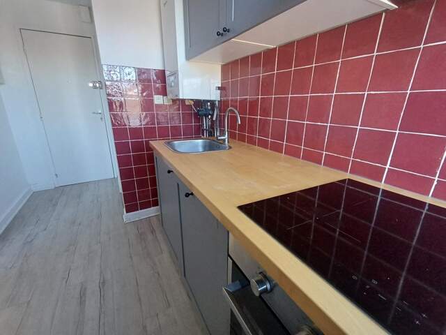 Appartement T2 -Quartier Saint-Michel — photo du bien