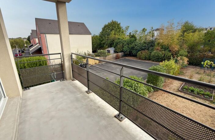 ✨ T1 RÉCENT AVEC BALCON & PARKING — ORLÉANS SUD 🔑 — photo 2