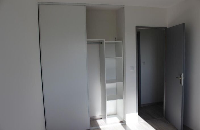 Maison de 80m2 à louer sur Port-Jérôme-sur-Seine — photo 4