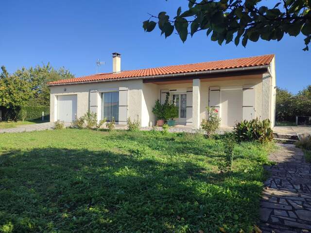 Maison À Vendre — photo du bien