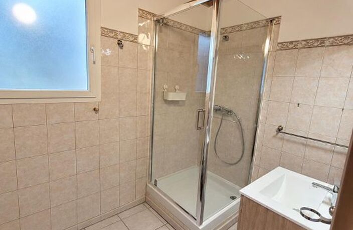 Appartement de 60m2 à louer sur Chauzon — photo 4